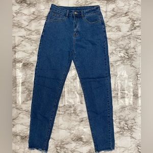 BRAND NEW- True Blue Skinny Jeans